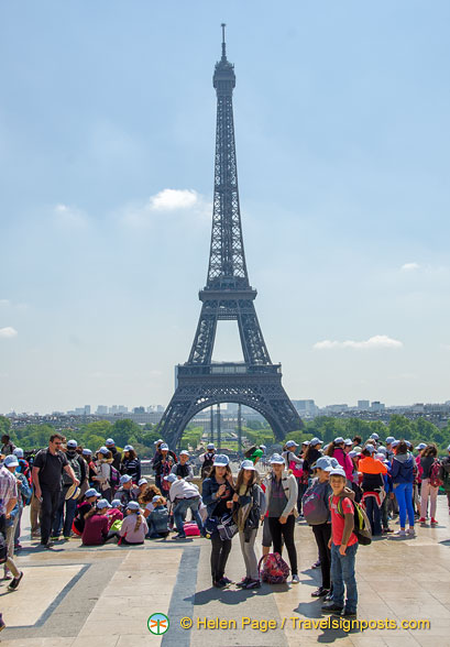 School groups at the Palais de Chaillot