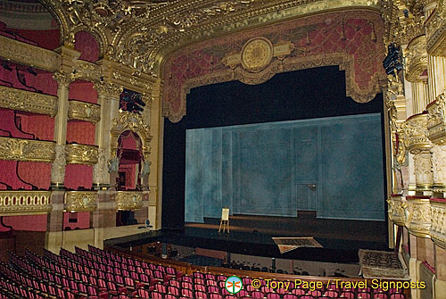 Palais Garnier Stage