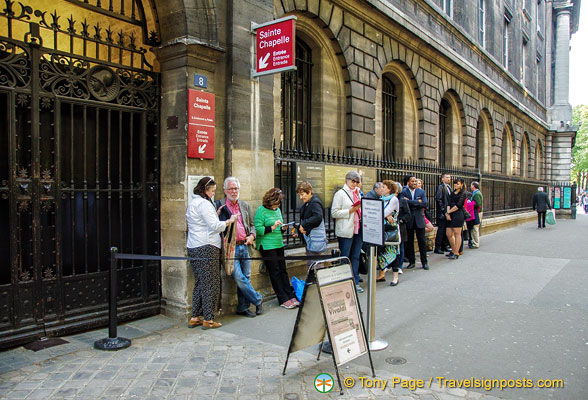 Sainte-Chapelle concert queue