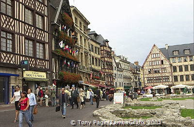 Rouen provides the backdrop for some famous scenes in Flaubert's masterpiece, Madame Bovary (1857) [Rouen - France]