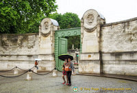 Main entrance of Père-Lachaise