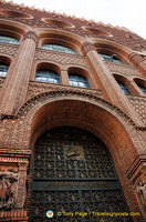 Institute of Art and Archaeology at 6 avenue de'Observatoire