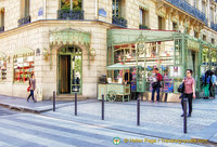 Ladurée Champs-Élysées  