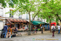 Restaurants on Place du Marché Sainte-Catherine