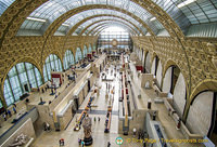 View down to the ground floor sculptures gallery