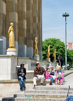 The Palais de Chaillot and Trocadero is very popular with locals and tourists