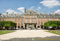 Place des Vosges