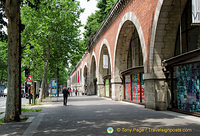 Viaduc des Arts stretches for 1.5 km