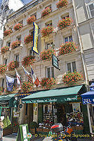 Shopping in Paris